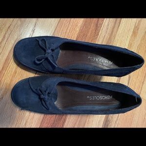 Aerosoles suede navy heel